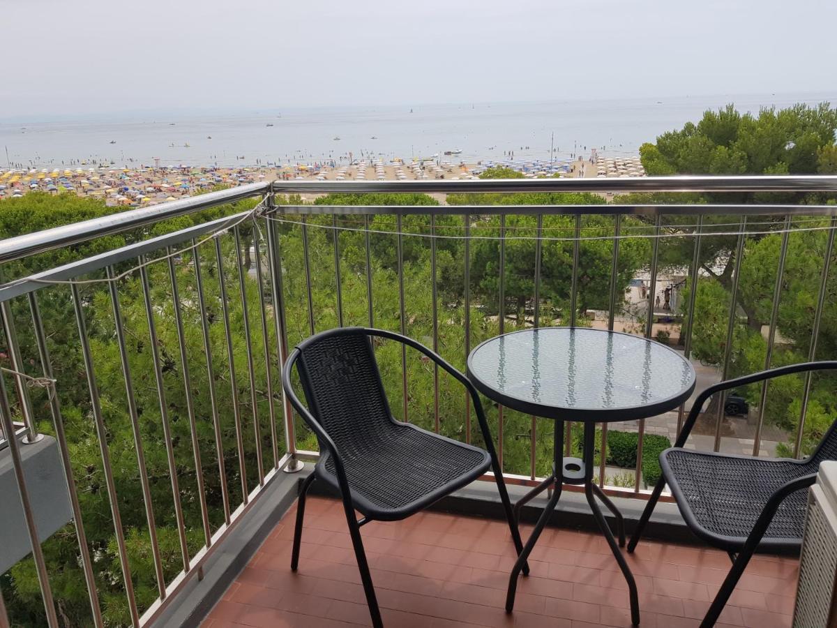 International Seaview Apartments Lignano Sabbiadoro Exterior photo