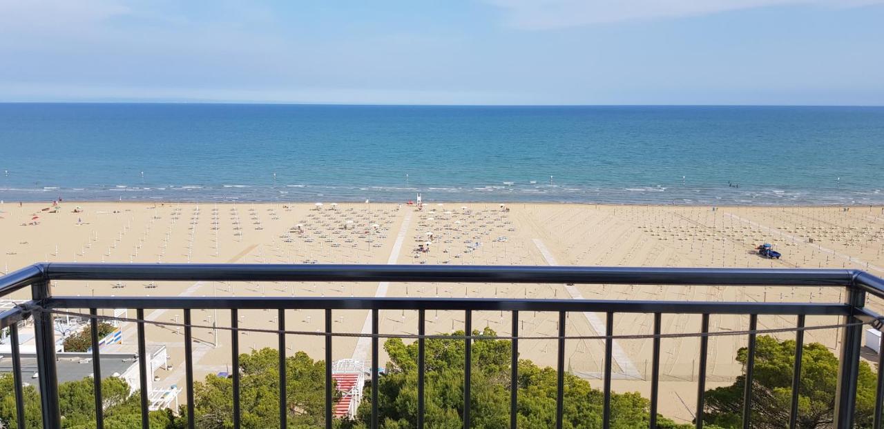 International Seaview Apartments Lignano Sabbiadoro Exterior photo